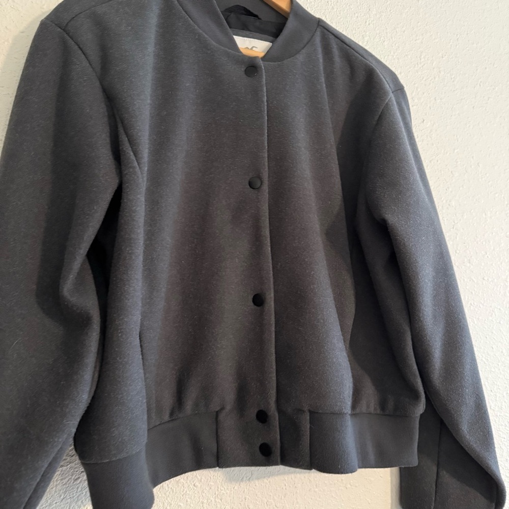 Hollister Bomber Jacket - Picture 3 of 6